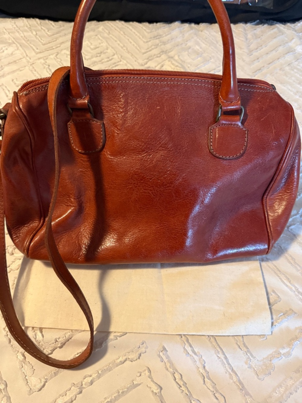 Classic Women's Italian Genuine Leather Satchel Bag in Chestnut Brown
